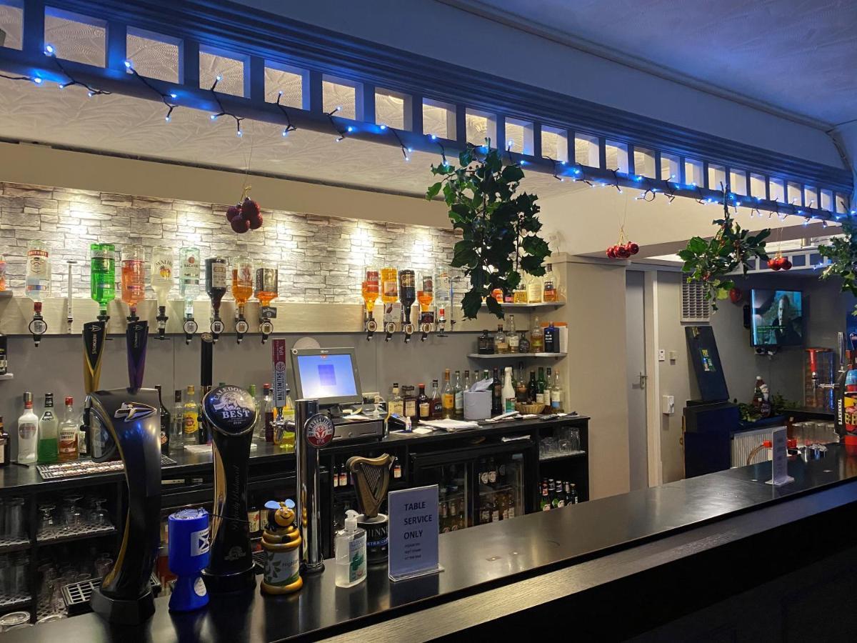 אינברנס Smithton Hotel מראה חיצוני תמונה