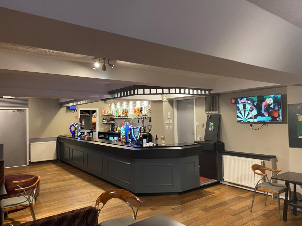 אינברנס Smithton Hotel מראה חיצוני תמונה