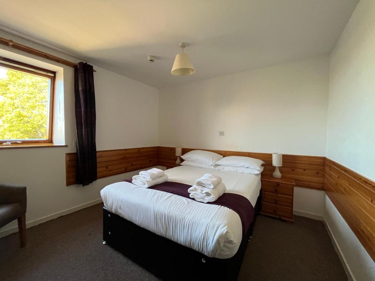אינברנס Smithton Hotel מראה חיצוני תמונה
